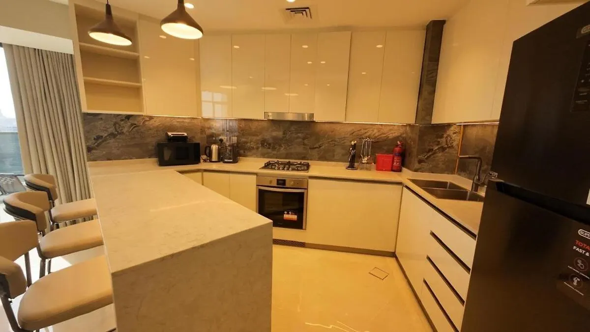 Apartment Breathtaking 2Bedroom In Nobles Dubai