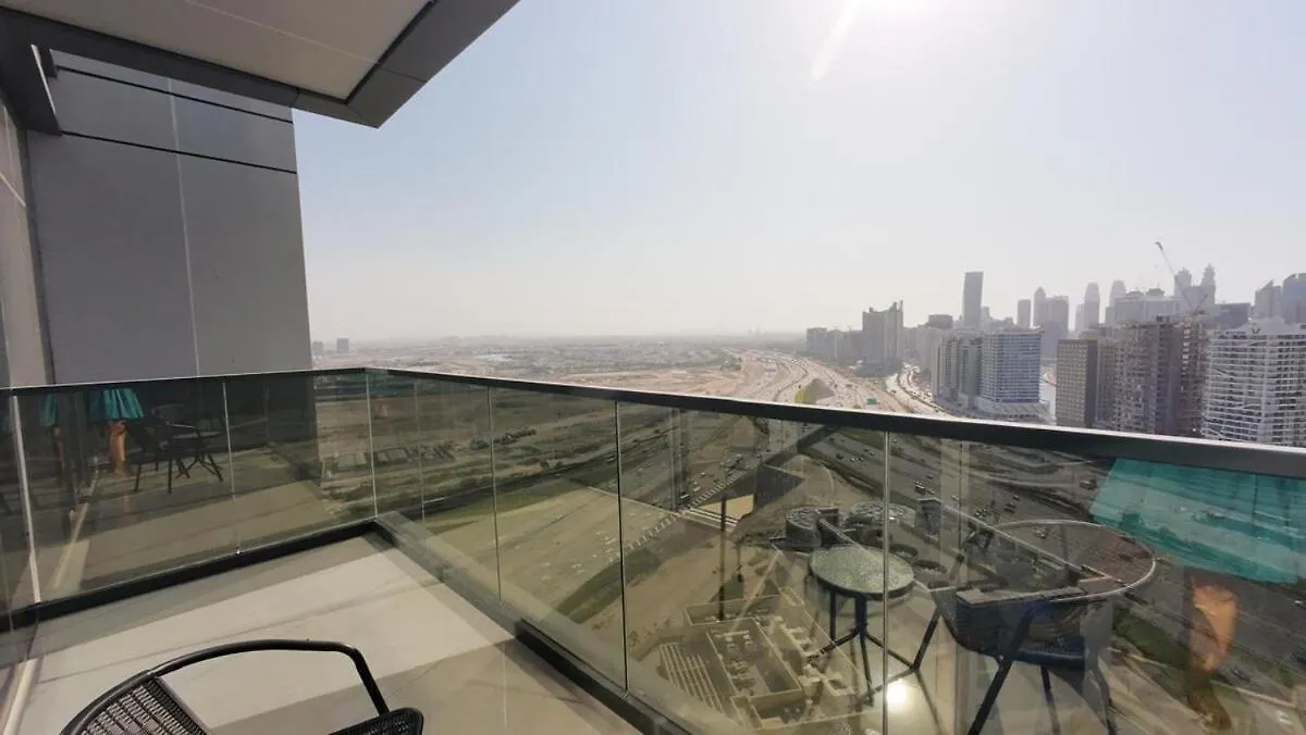 Apartment Breathtaking 2Bedroom In Nobles Dubai