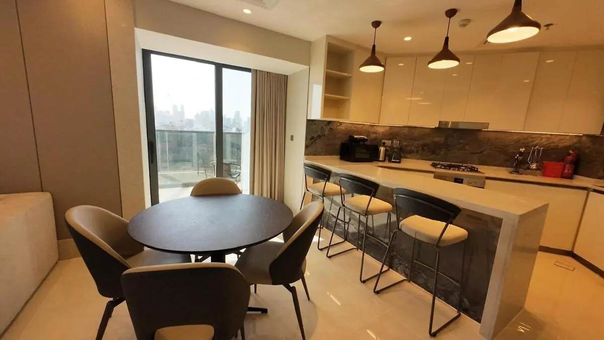 Breathtaking 2Bedroom In Nobles Dubai 0*,